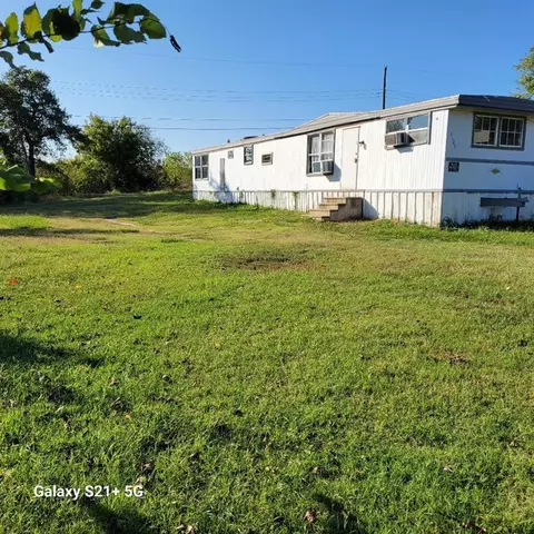 1105 S Anderson Rd, Choctaw, OK 73020