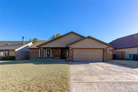 11624 SW 4th St, Yukon, OK 73099