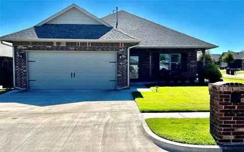 8532 SW 42nd St, Oklahoma City, OK 73179