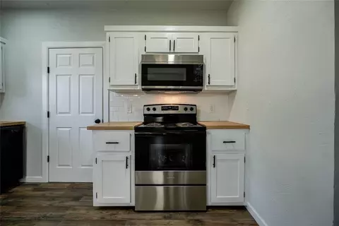 514 E 9th St, Chandler, OK 74834 photo 14
