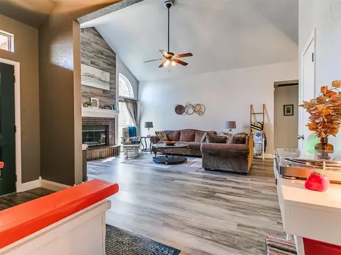 805 Old Bugle Rd, Edmond, OK 73003 photo 32