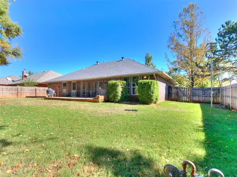 805 Old Bugle Rd, Edmond, OK 73003 photo 24