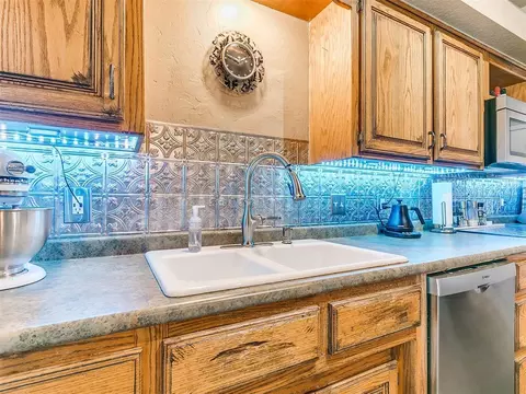 805 Old Bugle Rd, Edmond, OK 73003 photo 30