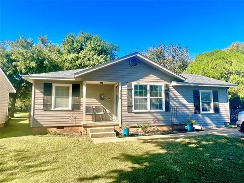 1416 S 7th St, Chickasha, OK 73018