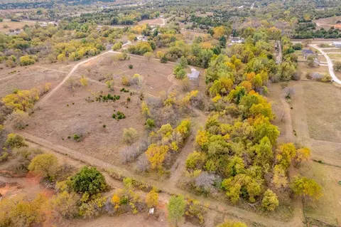 Evergreen Lane, Blanchard, OK 73010