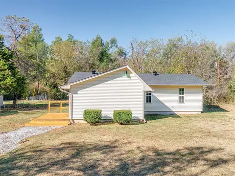 307 N 9th St, Mcloud, OK 74851 photo 33