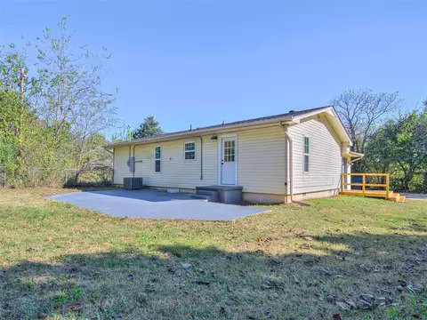 307 N 9th St, Mcloud, OK 74851 photo 31