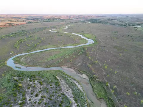 N County Road 1780, Crawford, OK 73638
