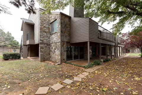 6000 N Pennsylvania Ave #104, Oklahoma City, OK 73112
