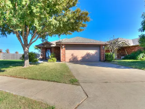 3512 Ellis Ave, Moore, OK 73160