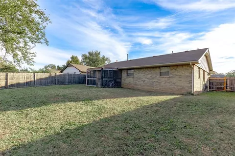 114 Beacon Cir, Norman, OK 73071 photo 18