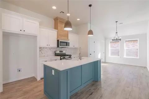 643 Hackberry Ln, Washington, OK 73093 photo 6