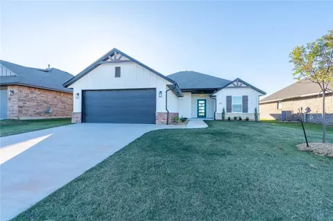 643 Hackberry Ln, Washington, OK 73093 photo 2
