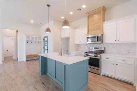 643 Hackberry Ln, Washington, OK 73093 photo 8