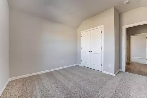 512 Cantebury Dr, Tuttle, OK 73089 photo 21