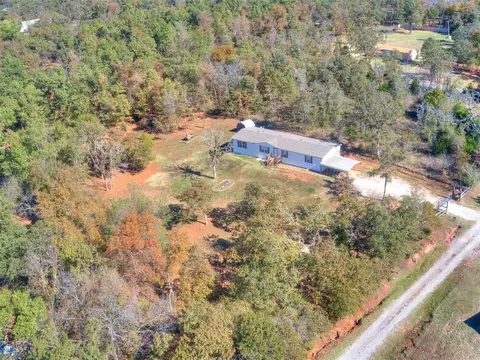 18201 Hickory Ln, Newalla, OK 74857
