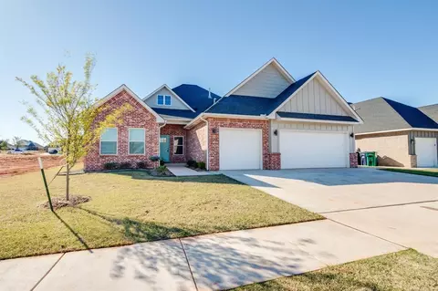 11720 NW 106 St, Yukon, OK 73099