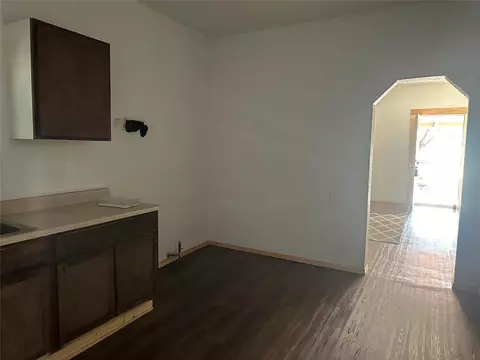 709 E Pecan St, Altus, OK 73521 photo 11