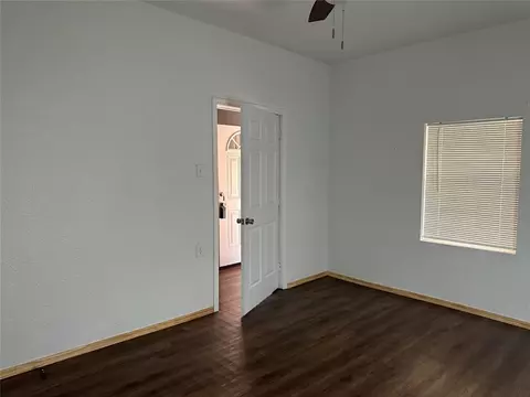 709 E Pecan St, Altus, OK 73521 photo 9