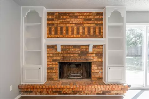1036 NE 9th St, Moore, OK 73160 photo 6
