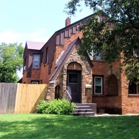 2613 NW 11th St, Oklahoma City, OK 73107