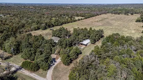 3650 E Copper Dr, Guthrie, OK 73044 photo 4
