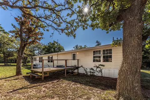 3650 E Copper Dr, Guthrie, OK 73044 photo 2
