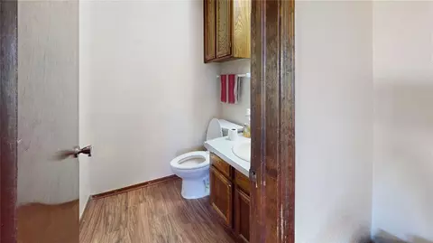 2129 Meench Dr, Moore, OK 73170 photo 23
