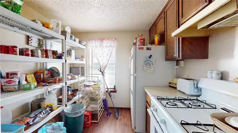2129 Meench Dr, Moore, OK 73170 photo 9