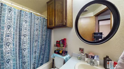 2129 Meench Dr, Moore, OK 73170 photo 19