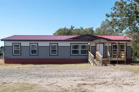 3930 Logan Hills Dr, Guthrie, OK 73044