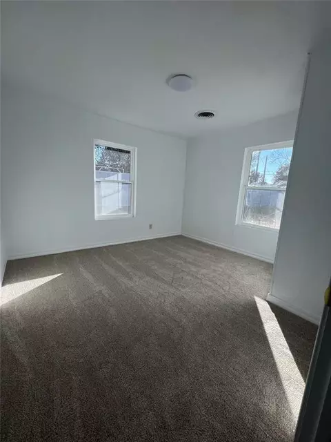 910 N Beaver St, Guymon, OK 73942 photo 6