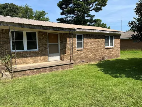111 Brinkley Dr, Idabel, OK 74745