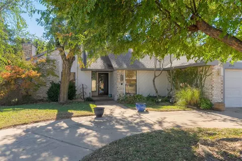 3212 Eagle Ln, Edmond, OK 73013 photo 8