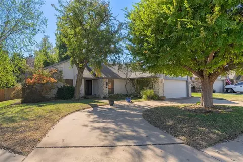 3212 Eagle Ln, Edmond, OK 73013