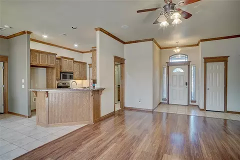 3224 SE 33rd St, Moore, OK 73165 photo 7