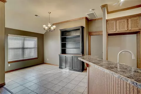 3224 SE 33rd St, Moore, OK 73165 photo 9