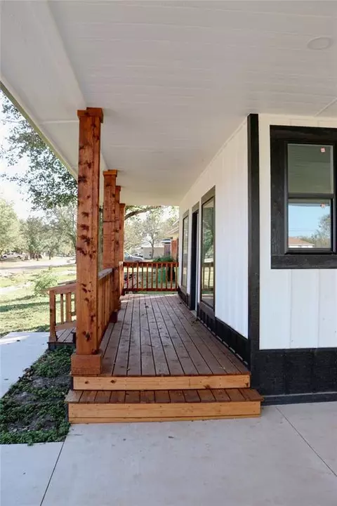1117 N Barta Ave, Prague, OK 74864 photo 4