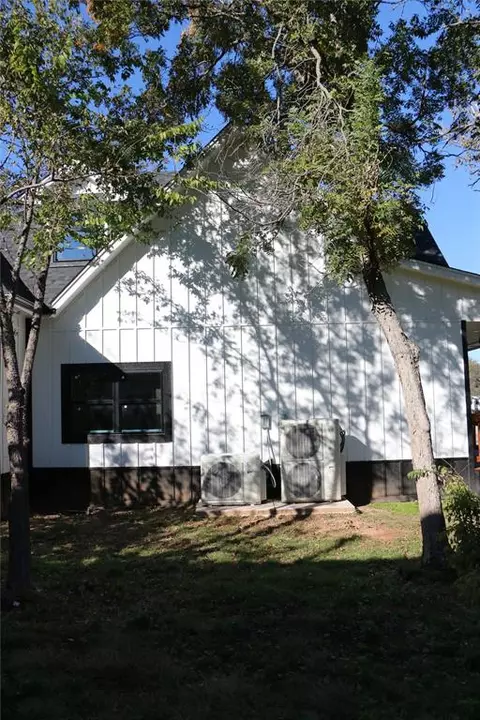 1117 N Barta Ave, Prague, OK 74864 photo 9
