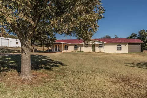 2200 E Charter Oak Rd, Guthrie, OK 73044