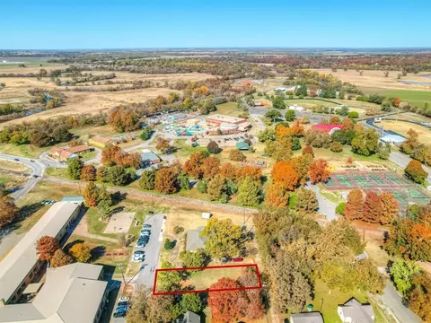 Undisclosed, Pauls Valley, OK 73075