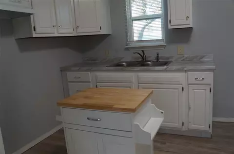 313 Crenshaw, Wayne, OK 73095 photo 8