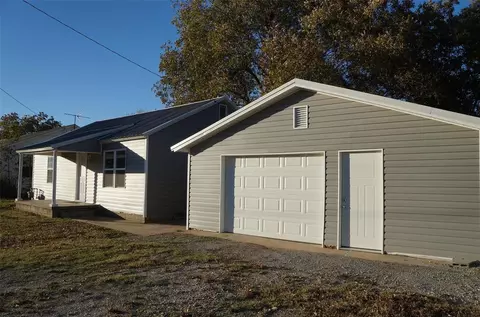 313 Crenshaw, Wayne, OK 73095 photo 3
