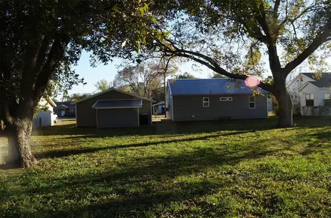 313 Crenshaw, Wayne, OK 73095 photo 4