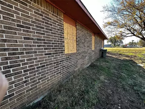 308 E Greenlee St, Cushing, OK 74023 photo 8