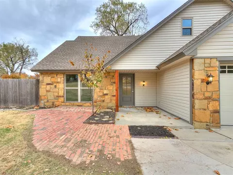 1073 Willow Dr, Choctaw, OK 73020