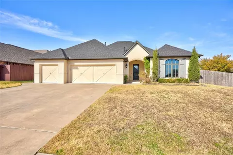 4605 NW 154th St, Edmond, OK 73013