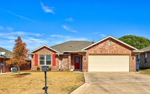 1116 Hyatt Ct, Shawnee, OK 74804