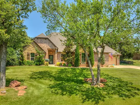 1975 Novate Ln, Edmond, OK 73034