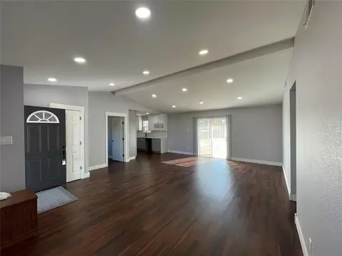 911 Park Ave, Guymon, OK 73942 photo 3